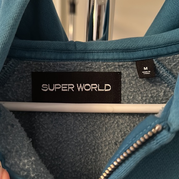 Aritzia Super World Zip Up - Picture 2 of 3